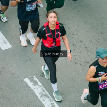 Runner Photo 3937118