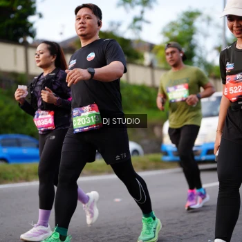 Runner Photo 3937164