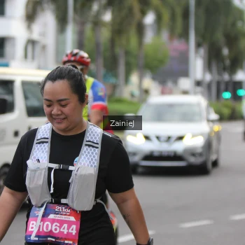 Runner Photo 3937165