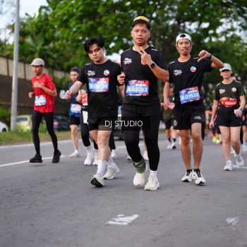 Runner Photo 3937191