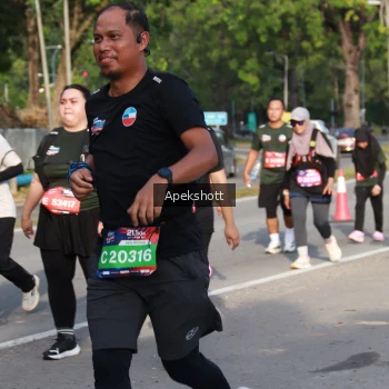 Runner Photo 3937223