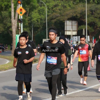 Runner Photo 3937297
