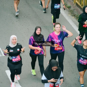 Runner Photo 3937298
