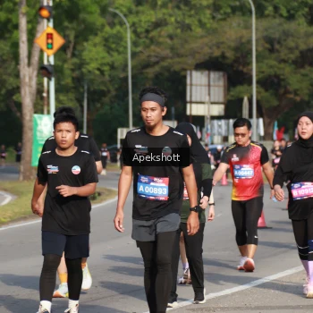 Runner Photo 3937318