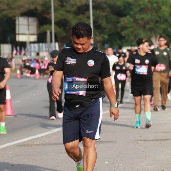 Runner Photo 3937354