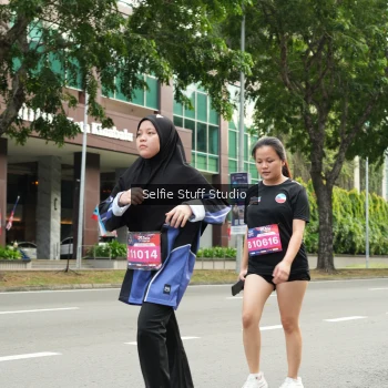 Runner Photo 3937387