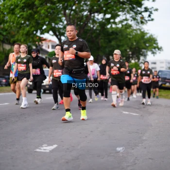 Runner Photo 3937398