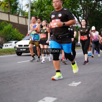 Runner Photo 3937430
