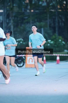 Runner Photo 3937512