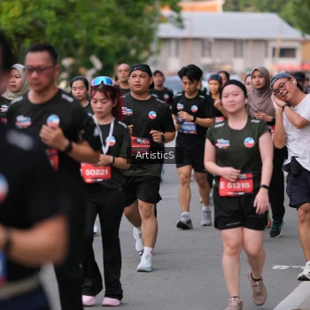 Runner Photo 3937516