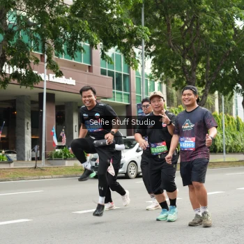 Runner Photo 3937567