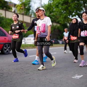 Runner Photo 3937597