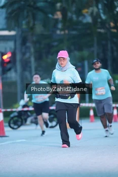 Runner Photo 3937633