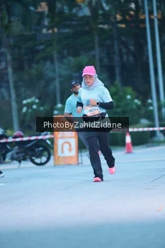 Runner Photo 3937635