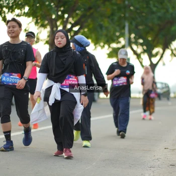 Runner Photo 3937637