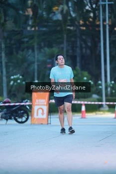 Runner Photo 3937638