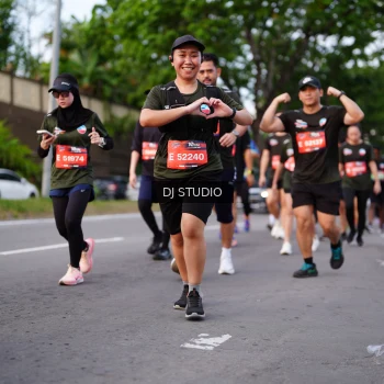 Runner Photo 3937659