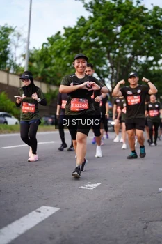 Runner Photo 3937668