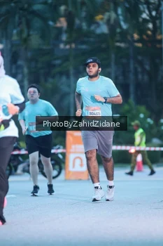 Runner Photo 3937672