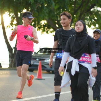 Runner Photo 3937713