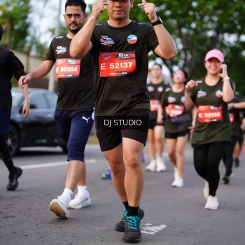 Runner Photo 3937746