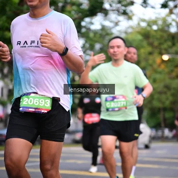 Runner Photo 3937780