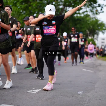 Runner Photo 3937815