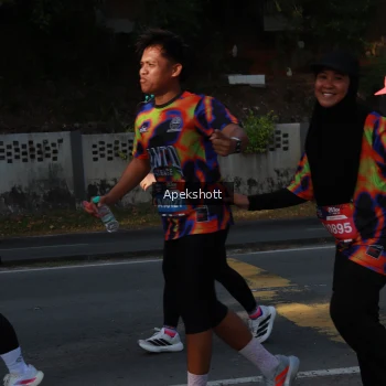 Runner Photo 3937860