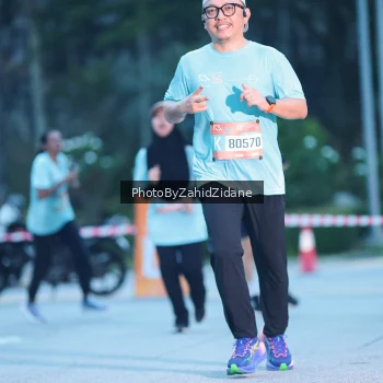 Runner Photo 3937876