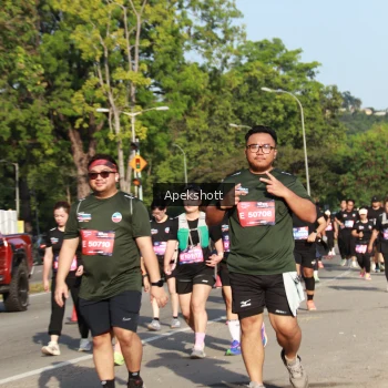 Runner Photo 3937900