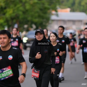 Runner Photo 3937909