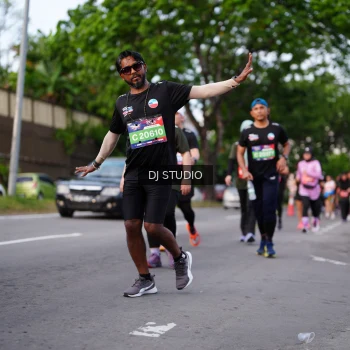 Runner Photo 3937913