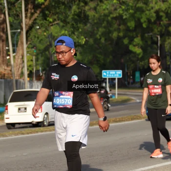 Runner Photo 3937919