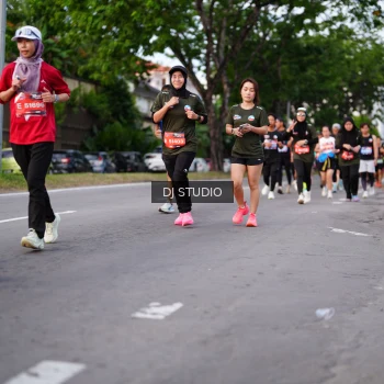 Runner Photo 3938101