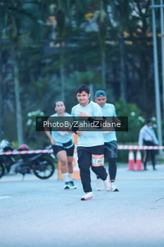 Runner Photo 3938105