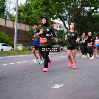 Runner Photo 3938137