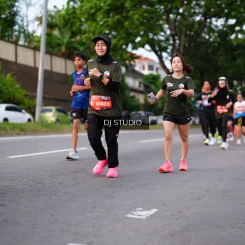 Runner Photo 3938149