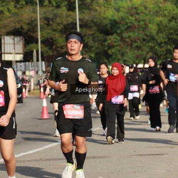 Runner Photo 3938176