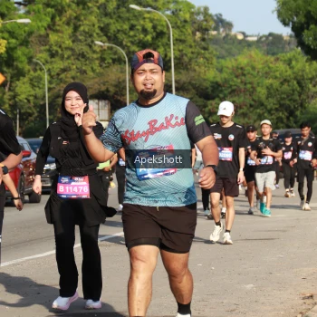 Runner Photo 3938181