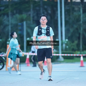 Runner Photo 3938186