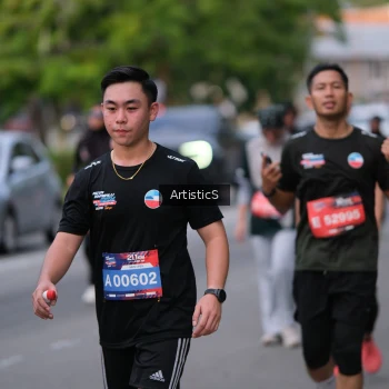 Runner Photo 3938245