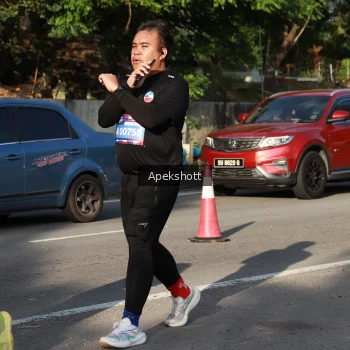 Runner Photo 3938265