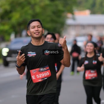 Runner Photo 3938299