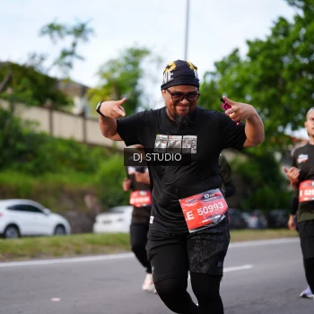 Runner Photo 3938336
