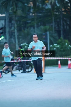 Runner Photo 3938356