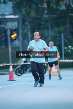 Runner Photo 3938380
