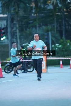 Runner Photo 3938393