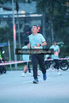 Runner Photo 3938453