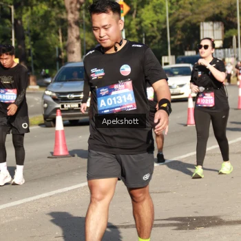 Runner Photo 3938516