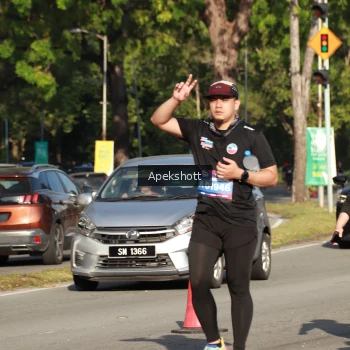 Runner Photo 3938685